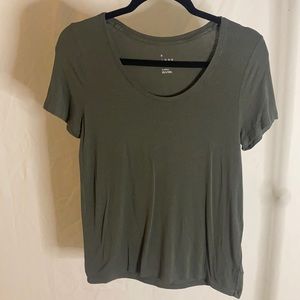 Olive green tee. Size XS.